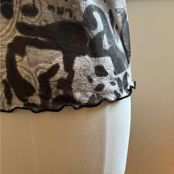 Therapy Black and Gray Patterned Tank Top - Picture 3 of 4